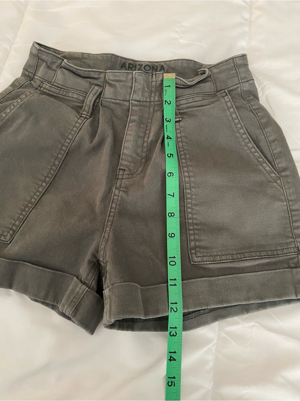 ARIZONA GREEN SHORTS SIZE 3 - Picture 4 of 6